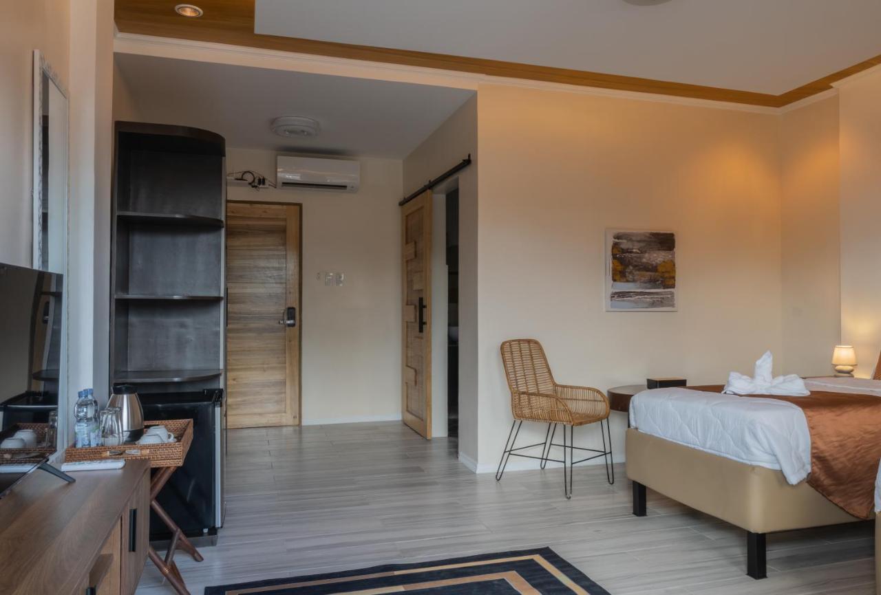 The Mayana Resort Dauis Extérieur photo